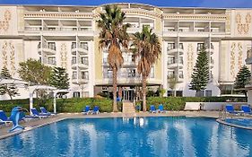Maya World Park Hotel
